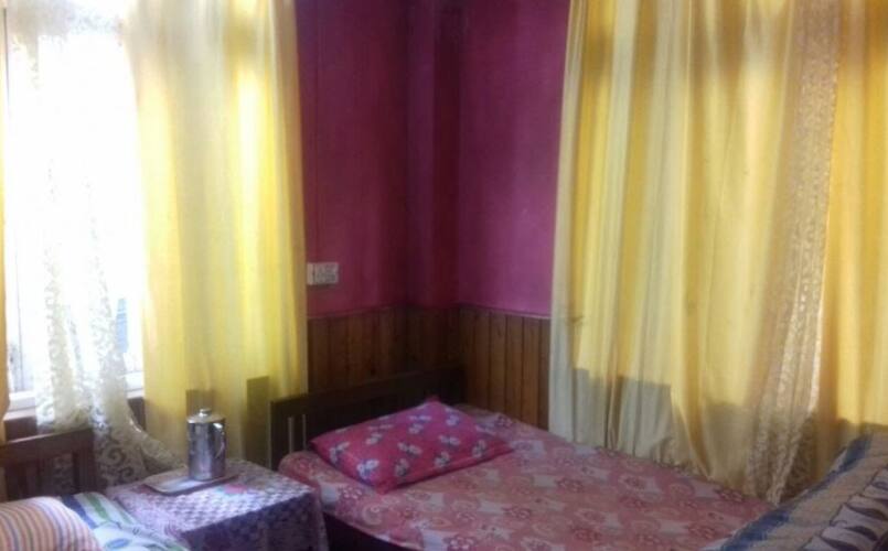 Gnathang Inn Residency, Phadamchen 5